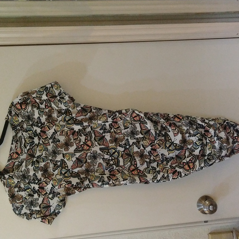 Butterfly Dress - Picture 2 of 4